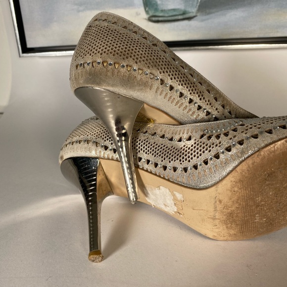 Women elegant hand made leather silver shoes SIZE 38 - Picture 10 of 13